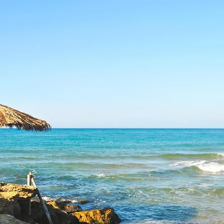 2 Bedroom In * Chiaramonte Gulfi